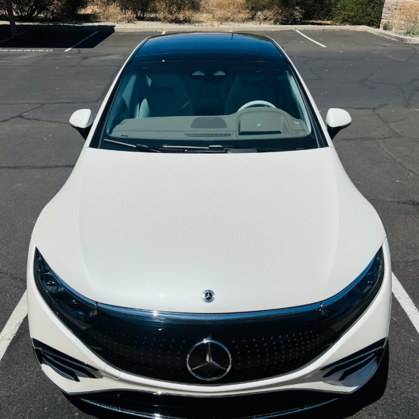 Mercedes-Benz EQS 2022 price $174,900