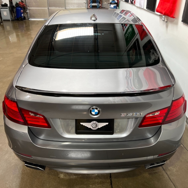 BMW 5-Series 2011 price $13,500