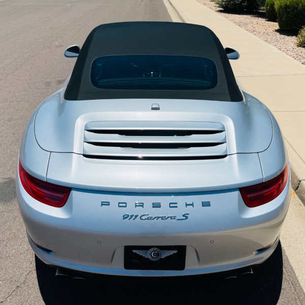 Porsche 911 2014 price $74,250