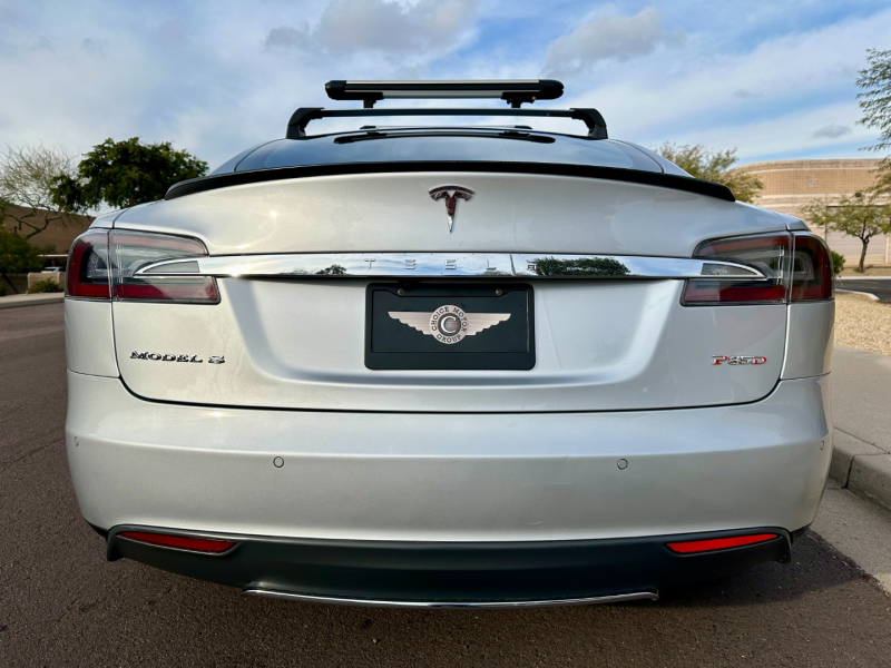 Tesla Model S 2014 price $33,900
