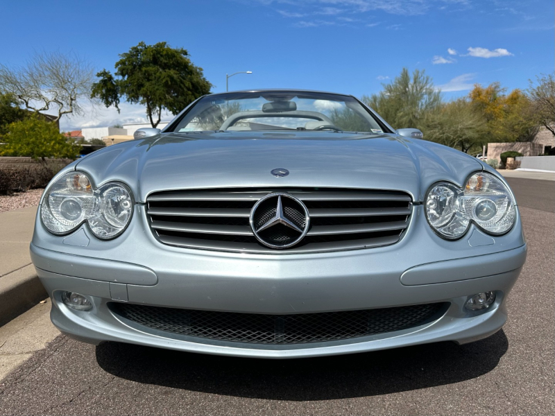 Mercedes-Benz SL-Class 2004 price $15,900