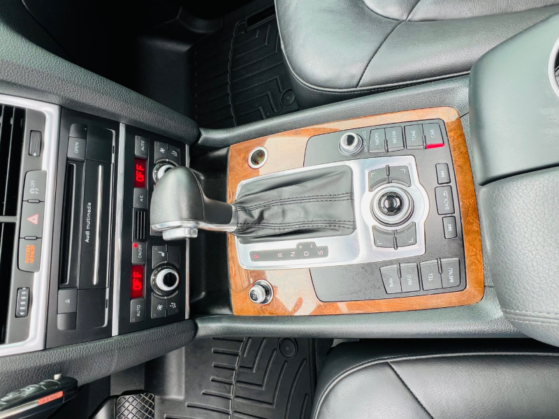 Audi Q7 2013 price $8,999