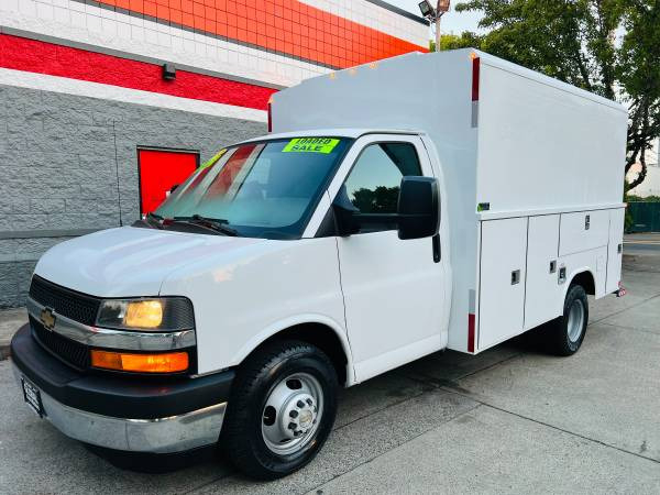 Chevrolet Express Commercial Cutaway 2017 price $22,900