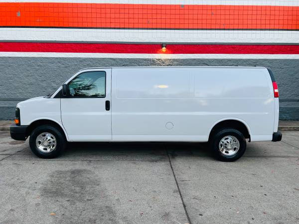 Chevrolet Express Cargo Van 2014 price $15,900