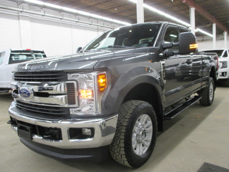Ford Super Duty F-250 XLT 4WD 2018 price $29,950