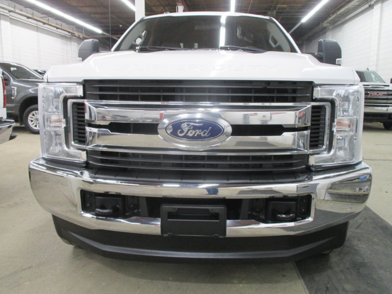 Ford Super Duty F-250 XLT 4WD 2019 price $31,950
