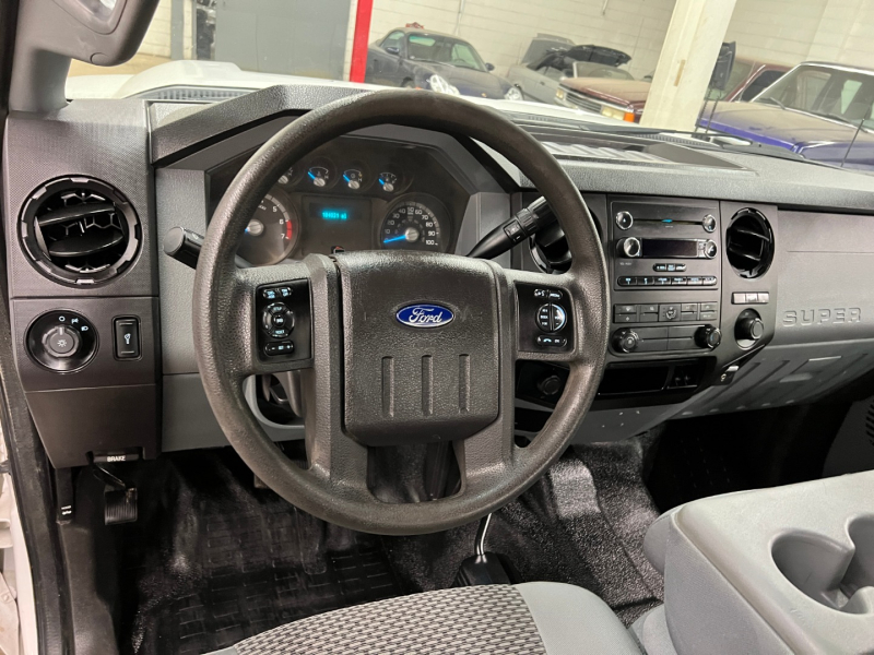Ford Super Duty F-250 XL 4WD 2014 price $12,950