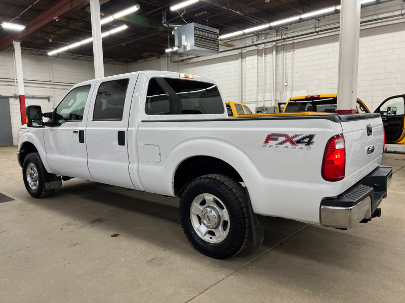 Ford Super Duty F-250 XLT 4WD 2015 price $18,950
