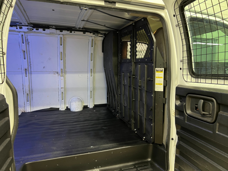 GMC Savana Cargo Van 2013 price $14,950