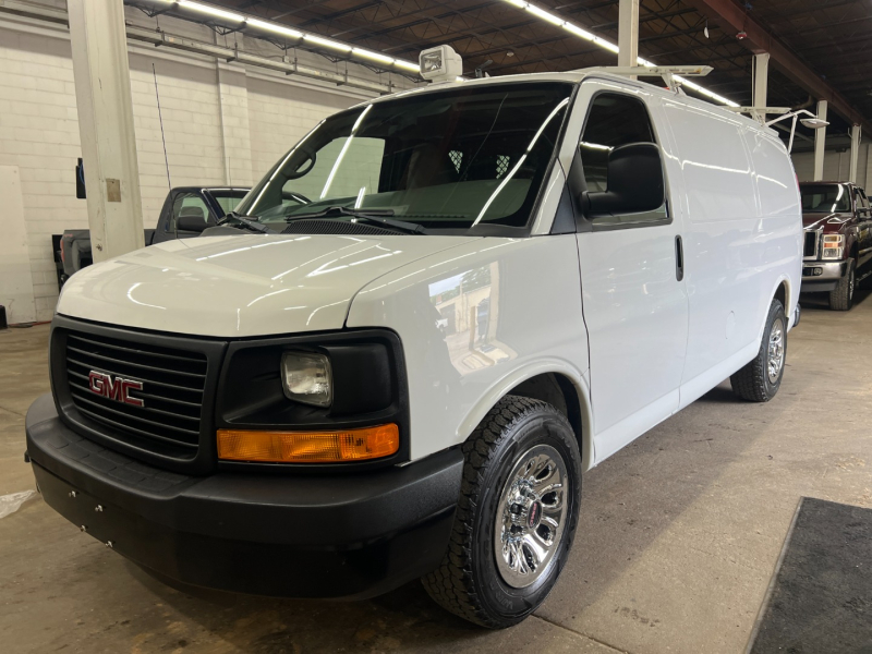 GMC Savana Cargo Van 2013 price $13,950