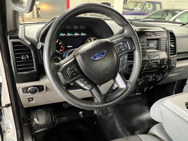 Ford F-150 2016 price $10,950