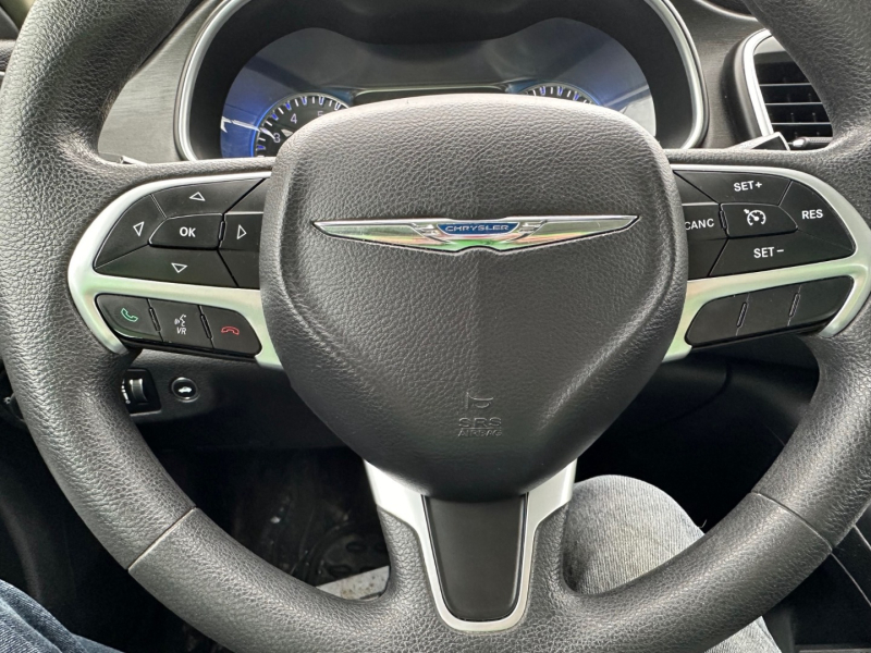 Chrysler 200-Series 2016 price $13,500