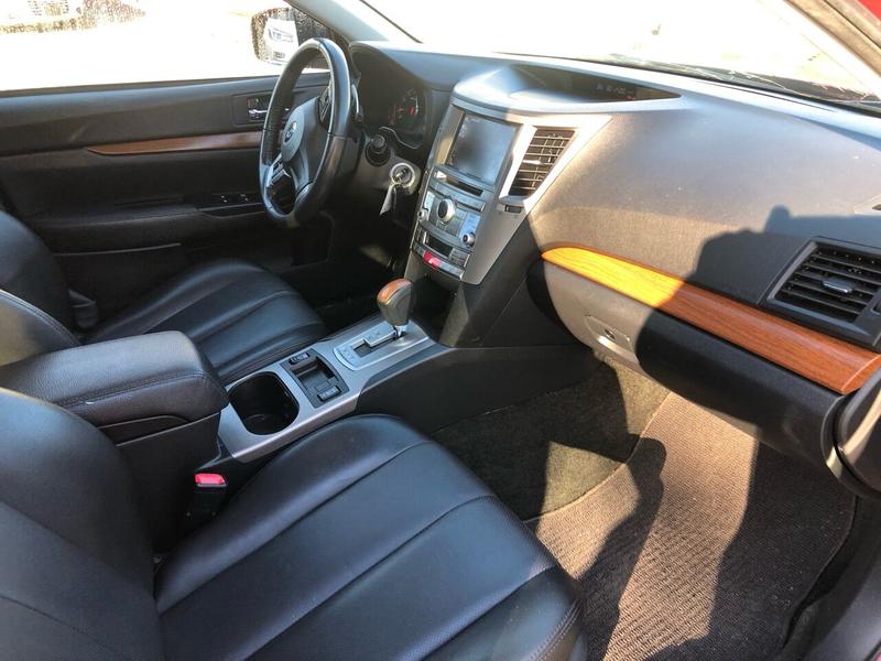 Subaru Outback 2013 price $13,995