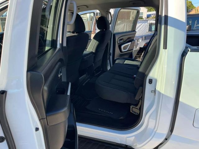 Nissan Titan Crew Cab 2018 price $26,999