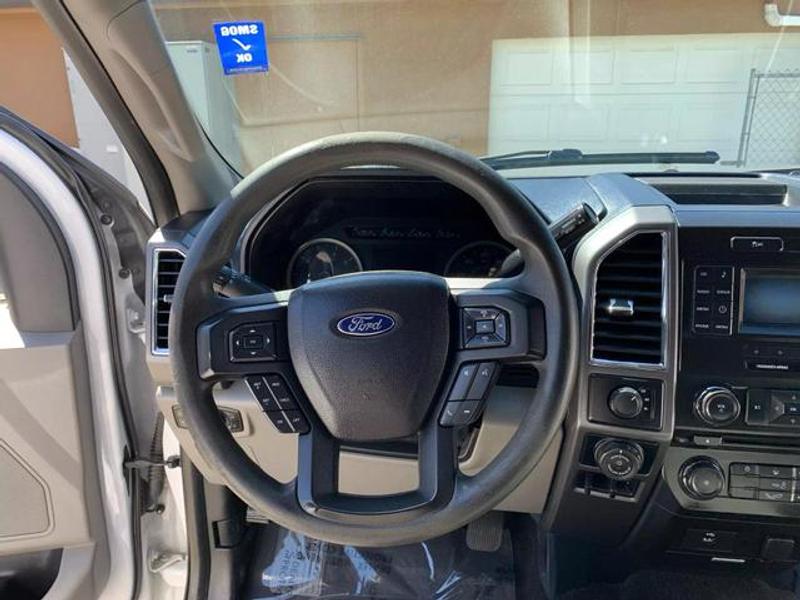 Ford F150 SuperCrew Cab 2016 price $19,885