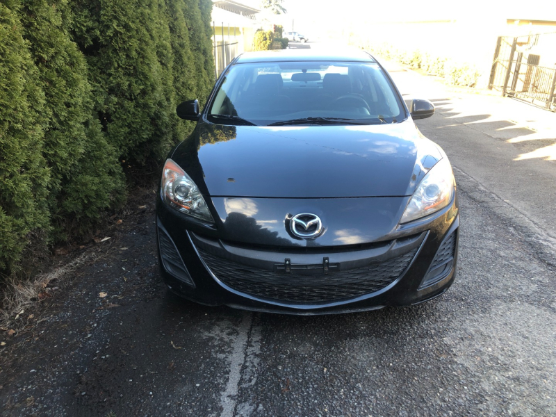 Mazda Mazda3 2011 price $5,490