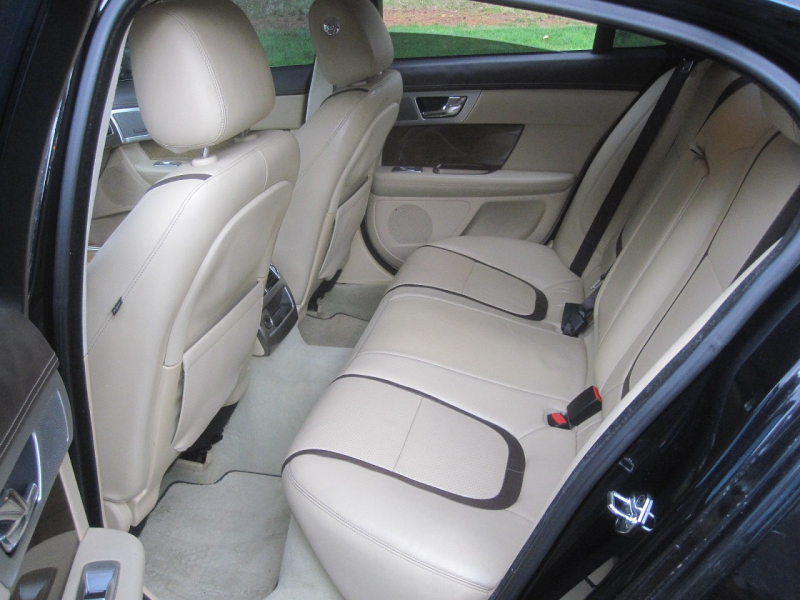 Jaguar XF 2013 price $15,995