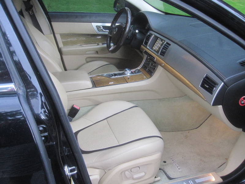 Jaguar XF 2013 price $15,995