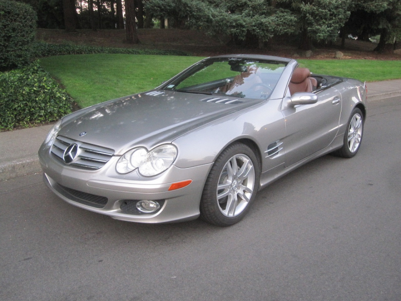 Mercedes-Benz SL-Class 2007 price $14,995