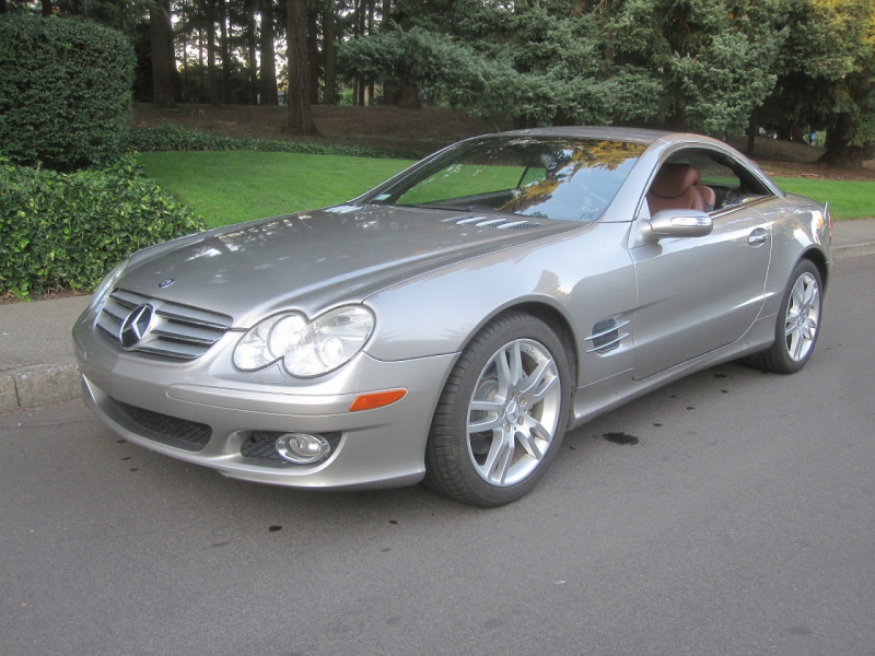 Mercedes-Benz SL-Class 2007 price $14,995