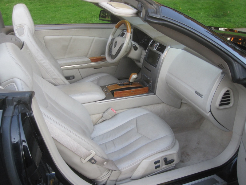 Cadillac XLR 2004 price $17,995