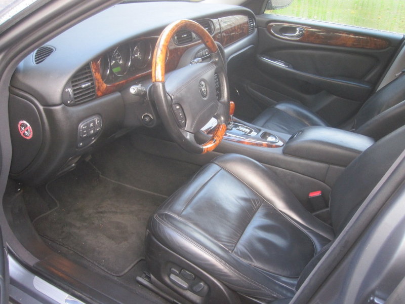 Jaguar XJ 2007 price $6,995