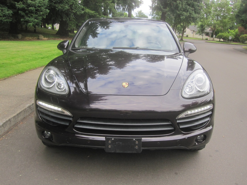 Porsche Cayenne 2012 price $15,995