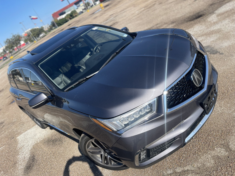 Acura MDX 2018 price $29,995