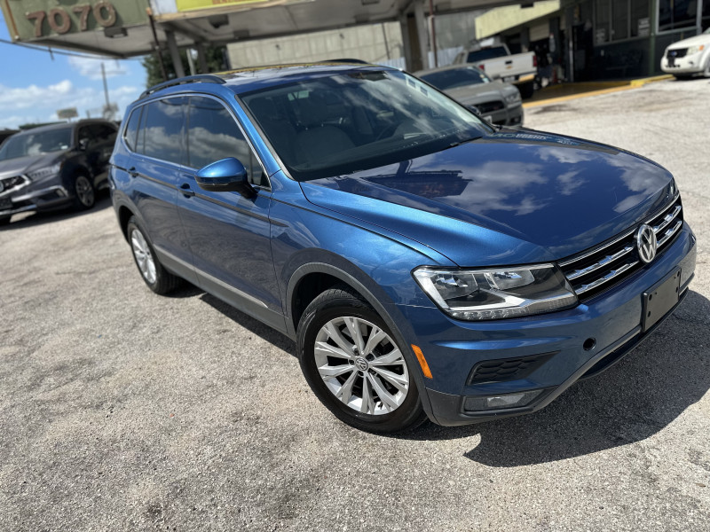 Volkswagen Tiguan 2018 price $17