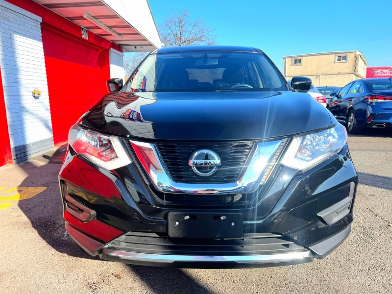 Nissan Rogue 2018 price $15,900
