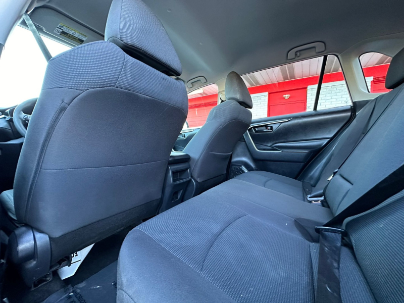 Toyota RAV4 2019 price $22,900