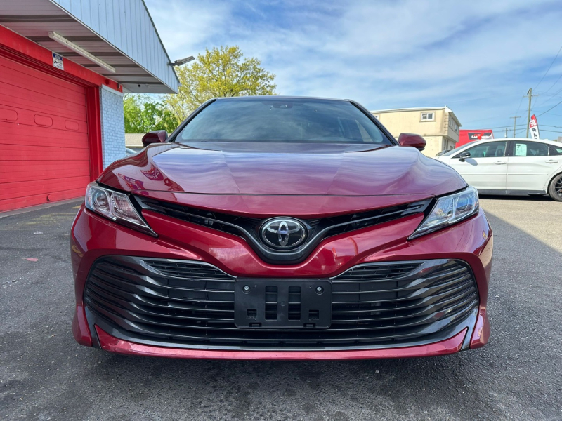 Toyota Camry 2019 price $19,900