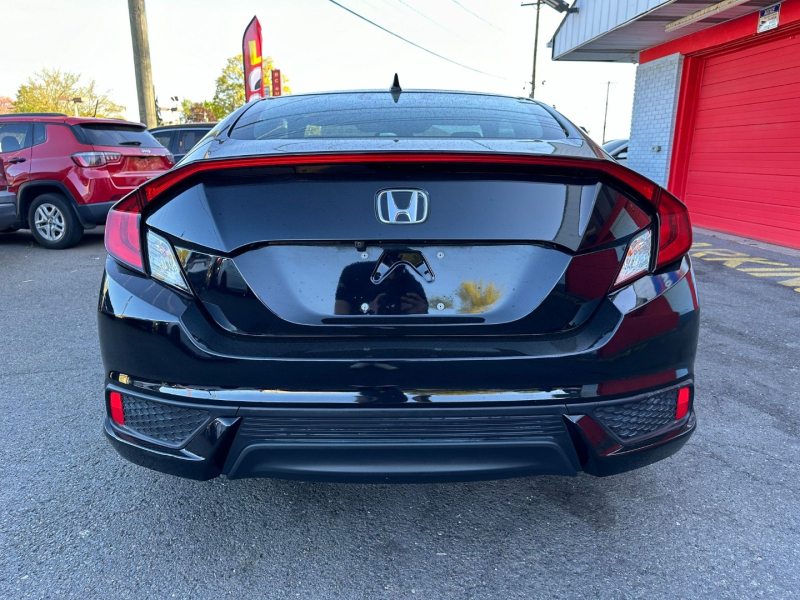 Honda Civic Coupe 2019 price $19,900