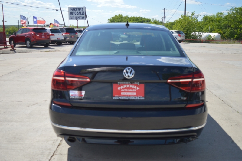 Volkswagen Passat 2018 price $13,988