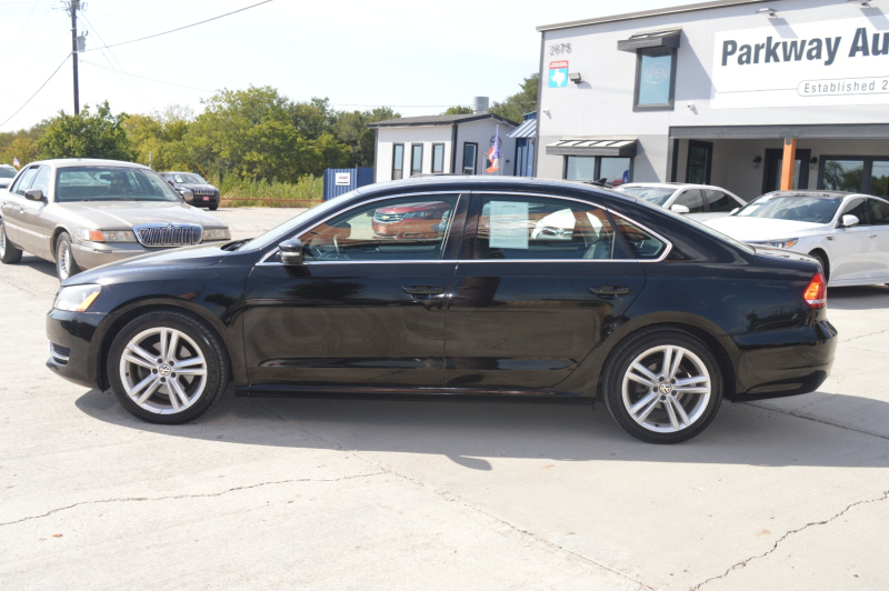 Volkswagen Passat 2014 price $10,250