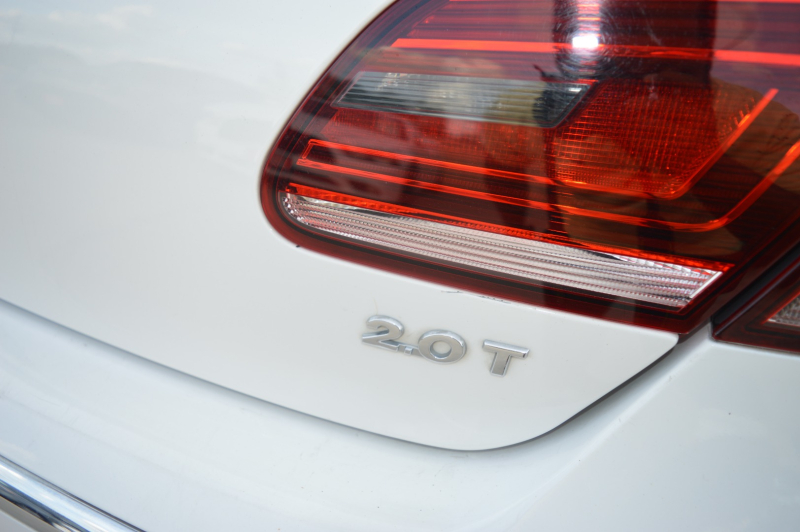 Volkswagen Passat CC 2013 price $11,988