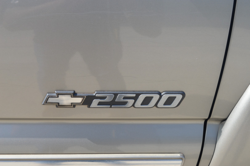 Chevrolet Silverado 2500HD 2001 price $9,950