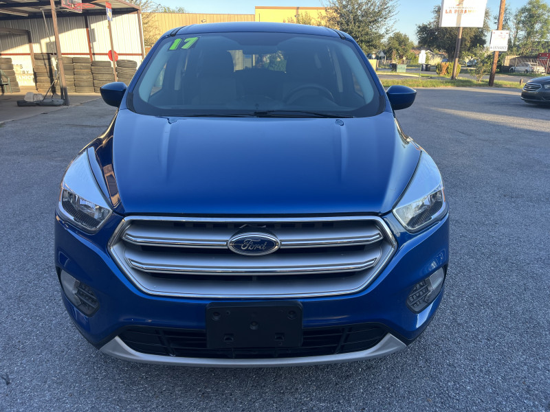 Ford Escape 2017 price $12,900