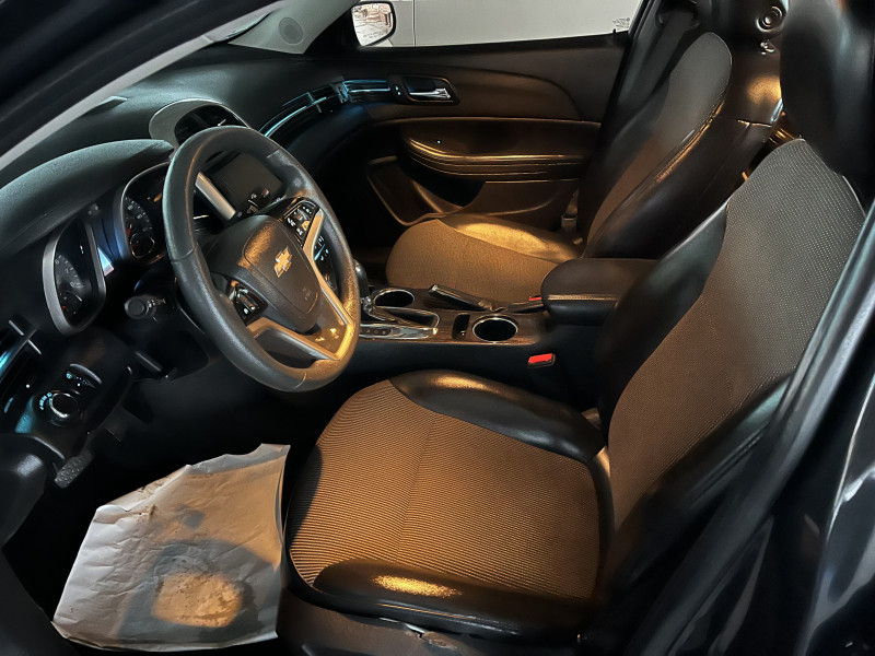 Chevrolet Malibu 2015 price $8,900