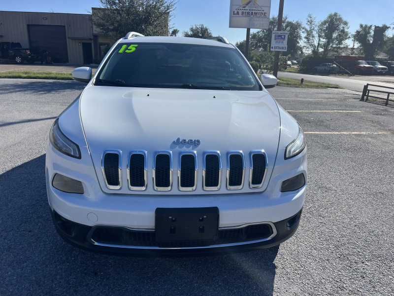 Jeep Cherokee 2015 price $9,900