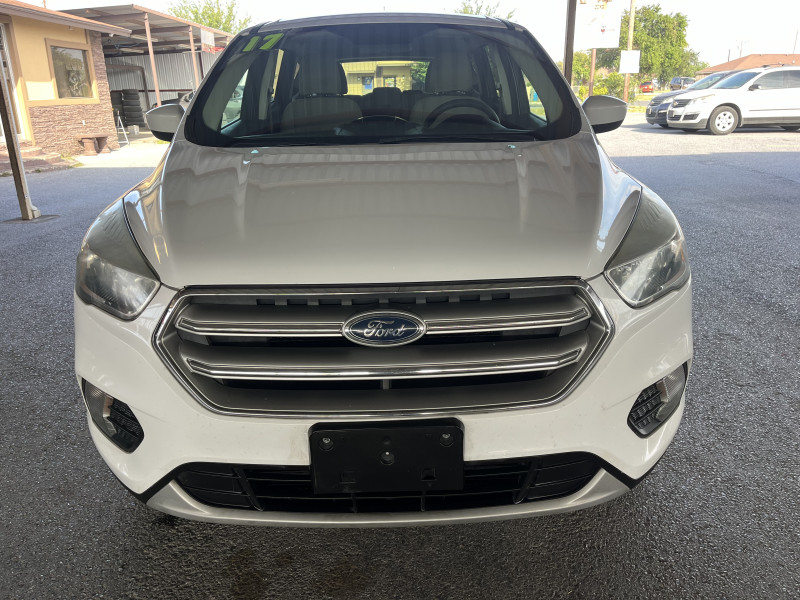 Ford Escape 2017 price $8,900