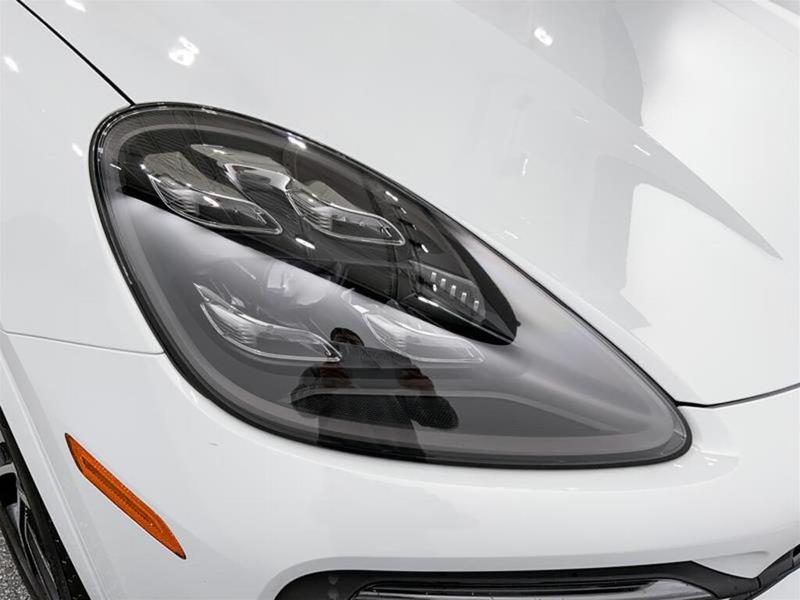 Porsche Cayenne 2023 price $119,931