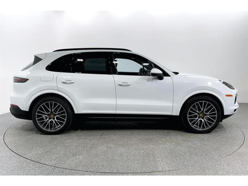 Porsche Cayenne 2023 price $113,389