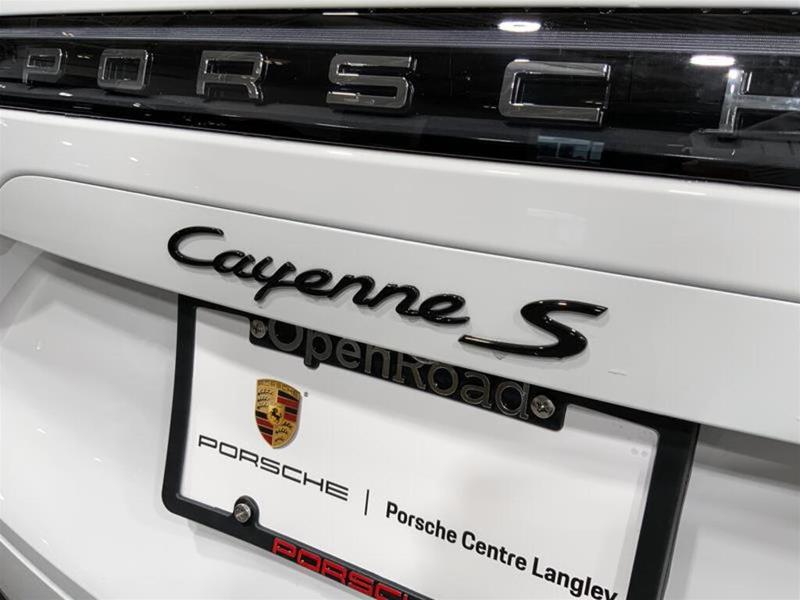 Porsche Cayenne 2023 price $115,585