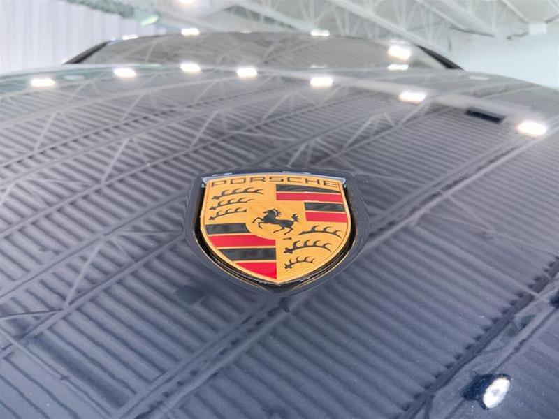 Porsche Cayenne 2024 price $145,889