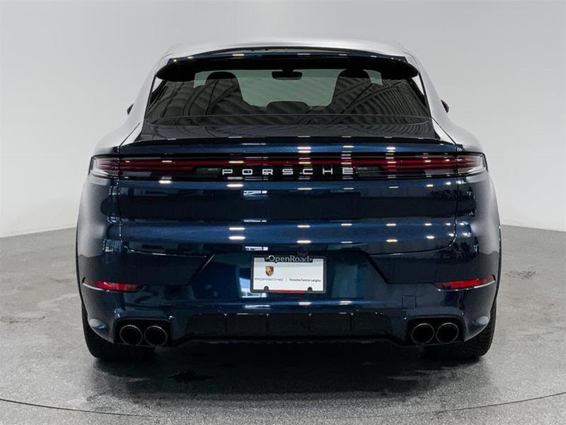 Porsche Cayenne 2024 price $145,889