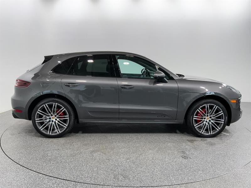 Porsche Macan 2018 price $47,900