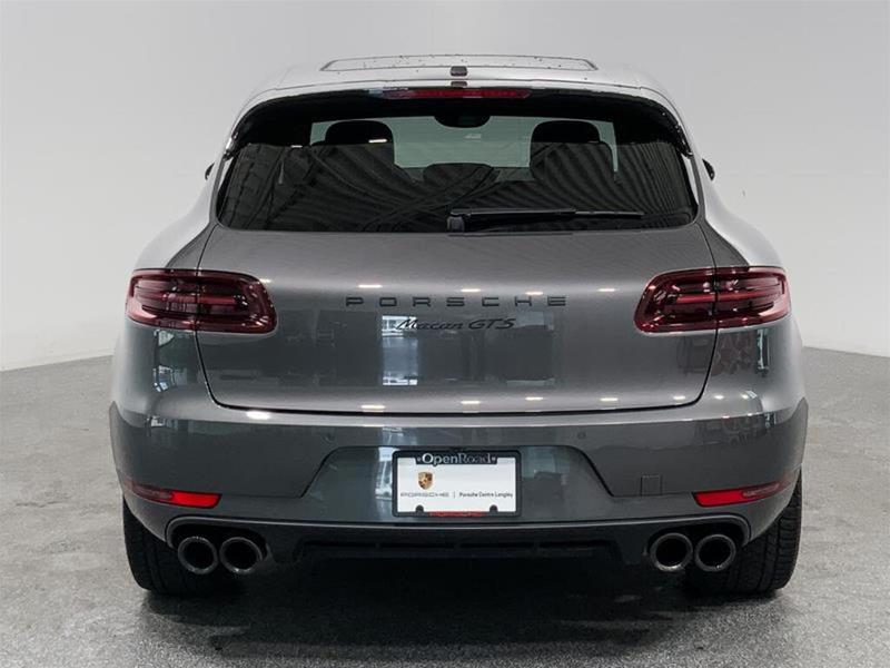 Porsche Macan 2018 price $47,900