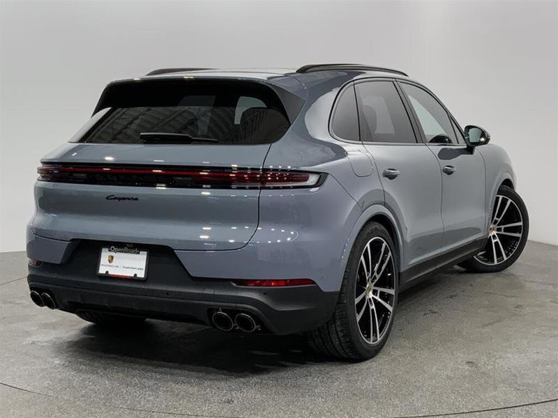 Porsche Cayenne 2024 price $132,786