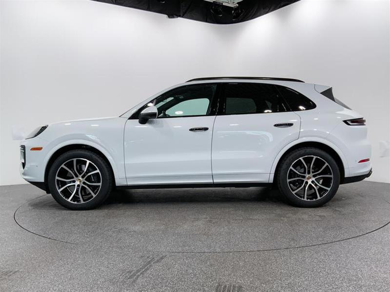 Porsche Cayenne 2024 price $119,900